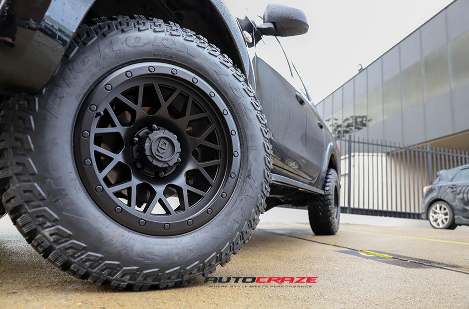 MITSUBISHI TRITON CHAOS SATIN BLACK